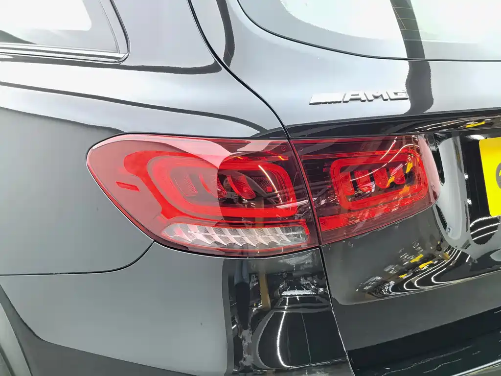 Mercedes-Benz GLC AMG — миниатюра 12