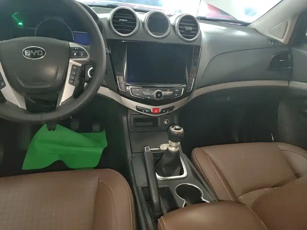 BYD S7 — миниатюра 13