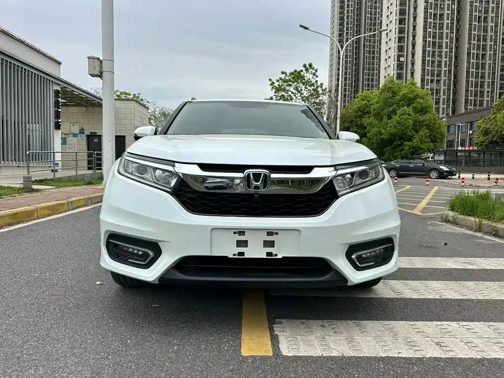 Honda Avancier — миниатюра 2
