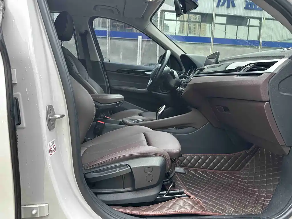 BMW X1 — миниатюра 4