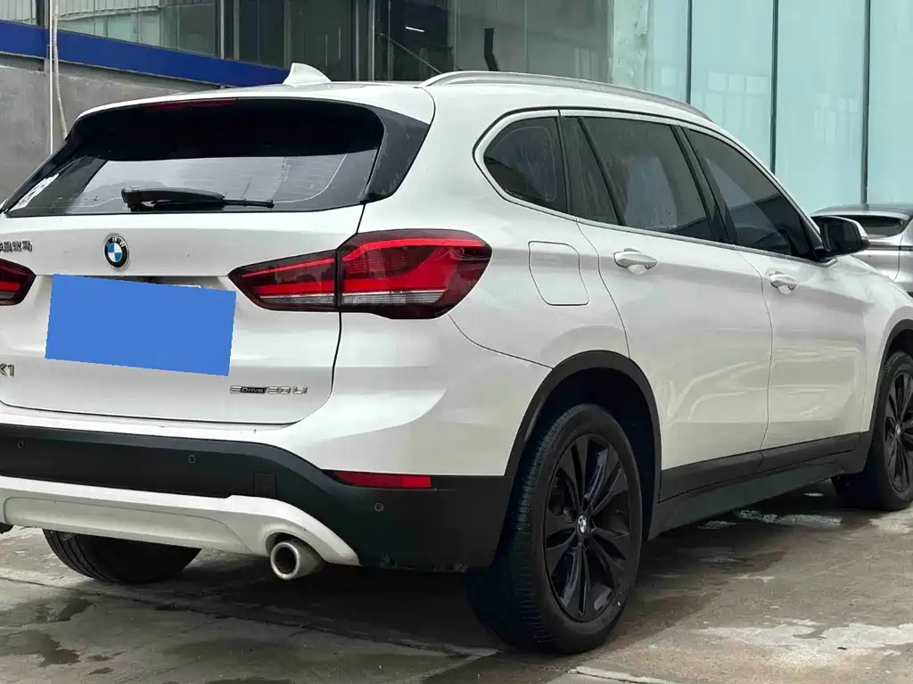 BMW X1 — миниатюра 8