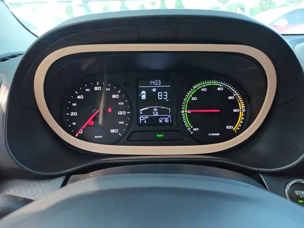 Roewe Clever — миниатюра 12