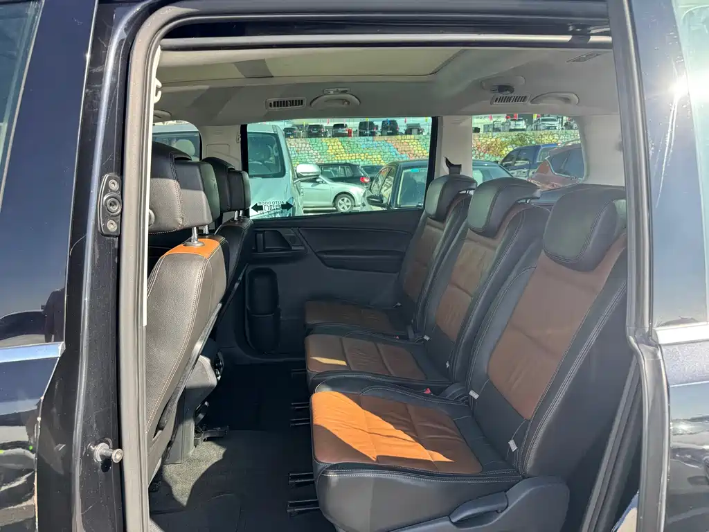 Volkswagen Sharan — миниатюра 10