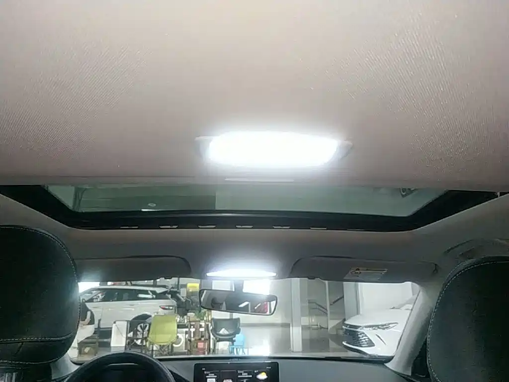 Geely Emgrand — миниатюра 18
