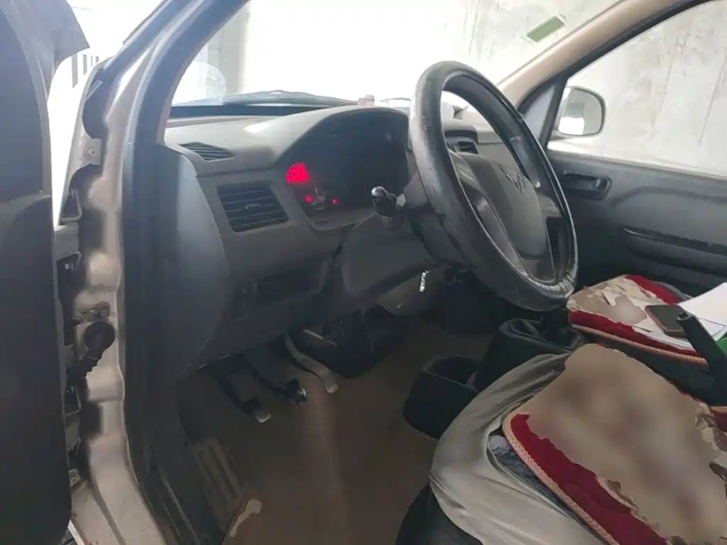 Wuling Rongguang — миниатюра 21