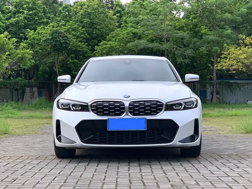 BMW 3 Series — миниатюра 2