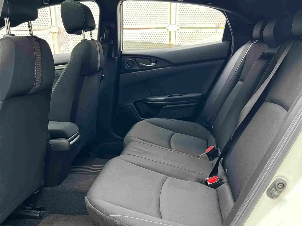 Honda Civic — миниатюра 5