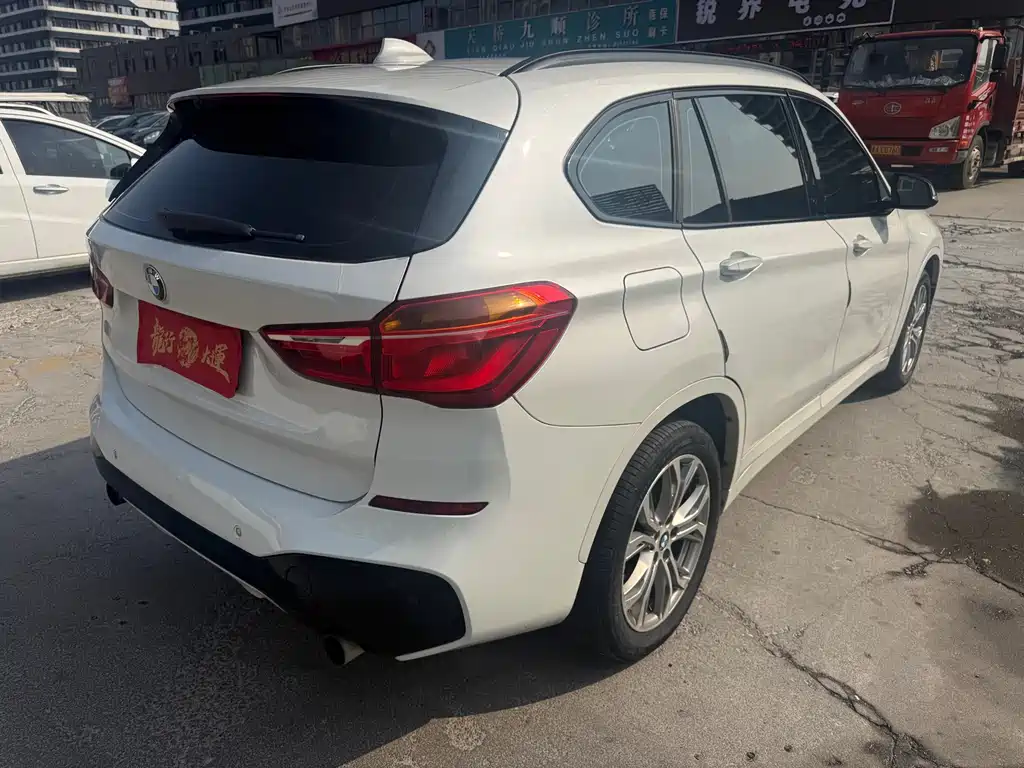BMW X1 — миниатюра 5