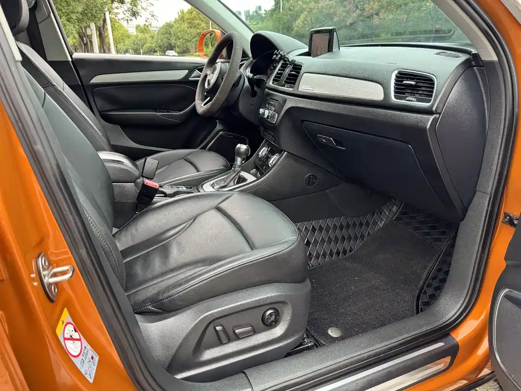 Audi Q3 — миниатюра 10