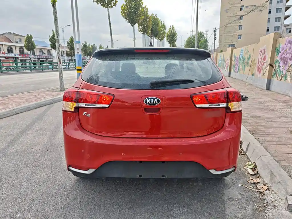 Kia K2 — миниатюра 6