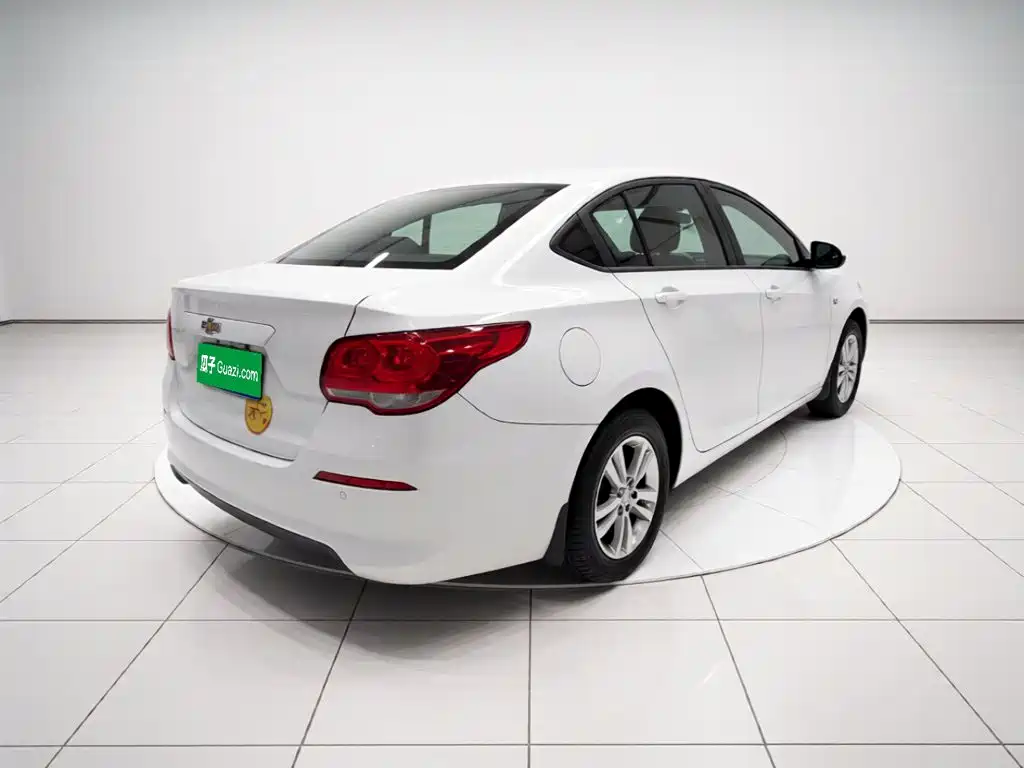 Chevrolet Cavalier — миниатюра 4