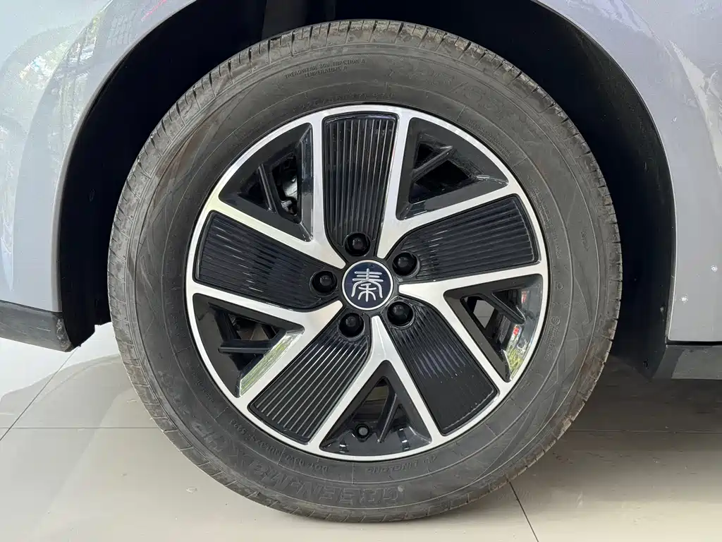 BYD Qin L — миниатюра 9