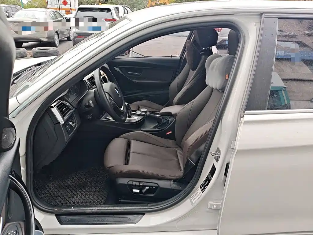 BMW 3 Series — миниатюра 16