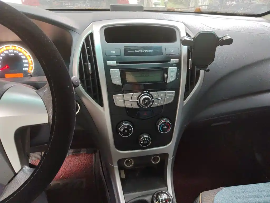 BYD F3 — миниатюра 9