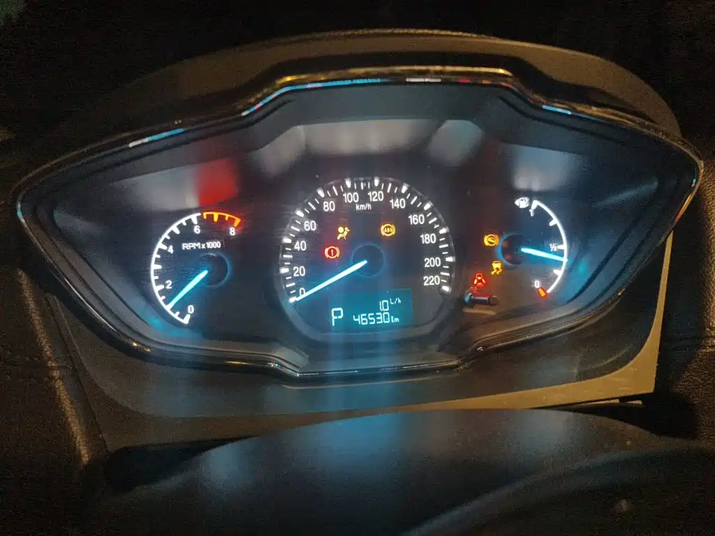 Ford Escort — миниатюра 12