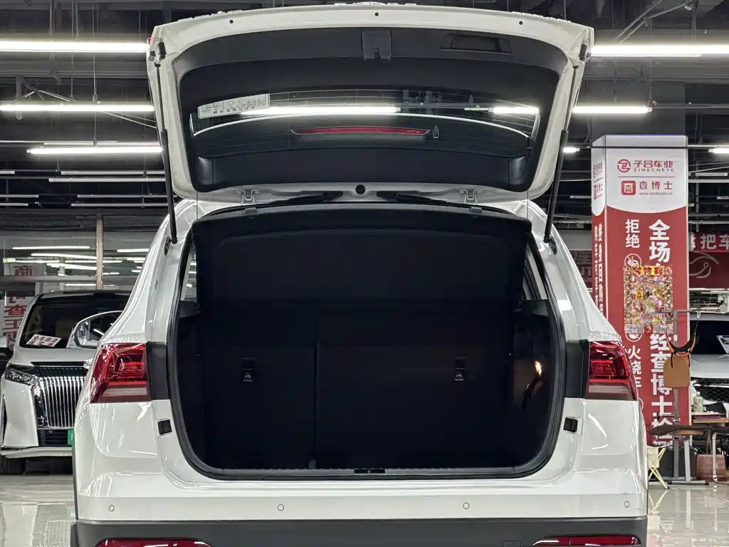 Volkswagen Tharu — миниатюра 16