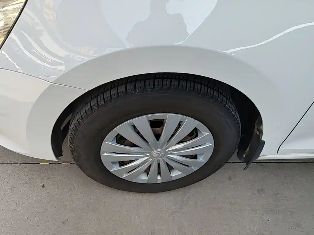 Volkswagen Santana — миниатюра 23