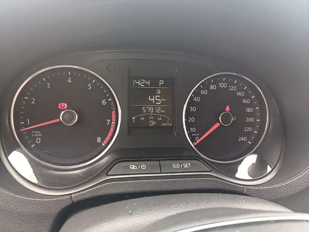 Volkswagen Polo — миниатюра 12