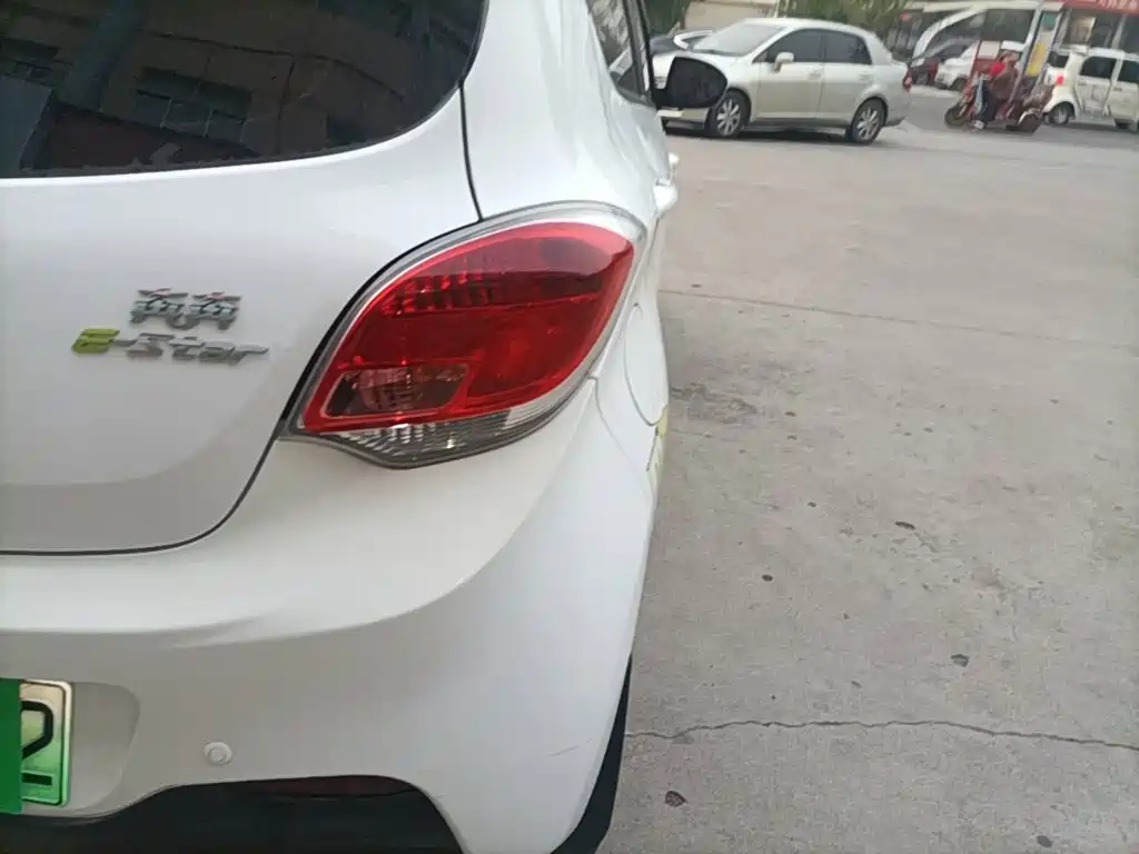 Changan Benben E-Star — миниатюра 8