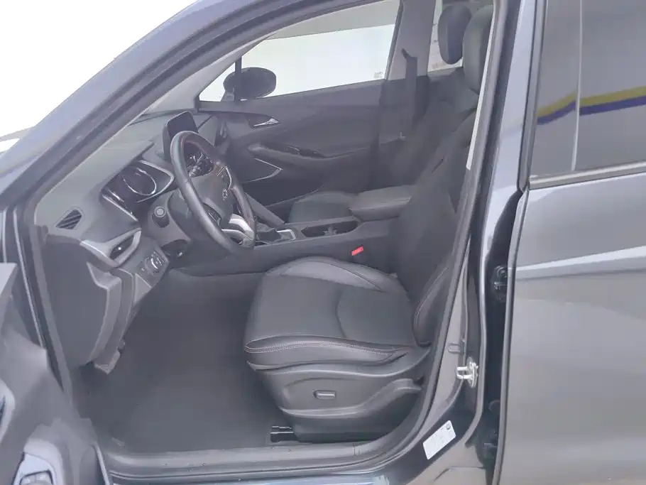 Chevrolet Volando — миниатюра 9