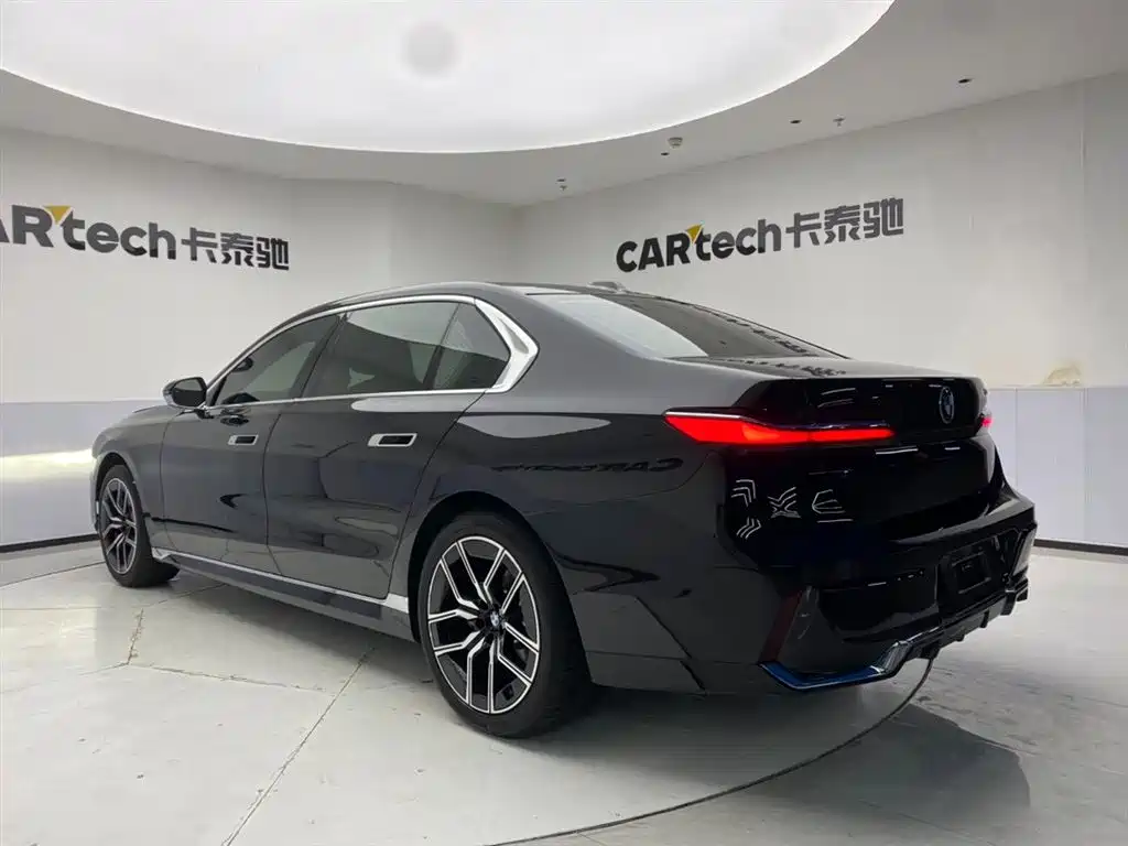 BMW 7 Series 7 2026 735Li M Sport