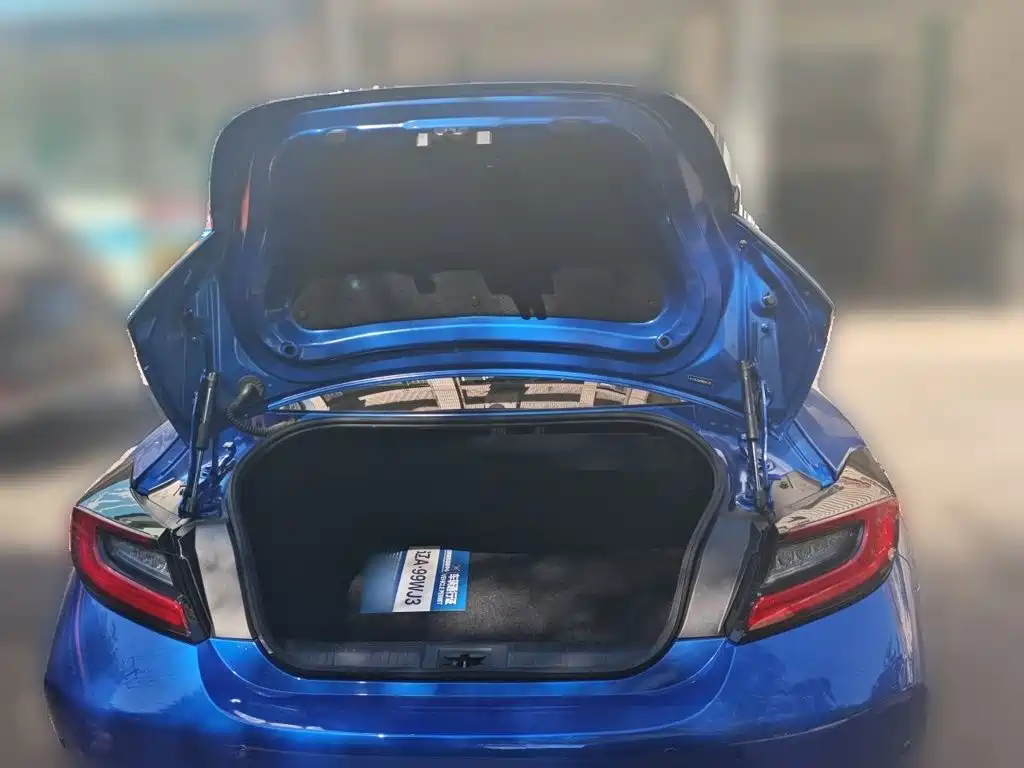 Subaru BRZ — миниатюра 10