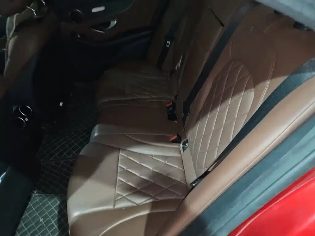 Mercedes-Benz C-Class — миниатюра 17