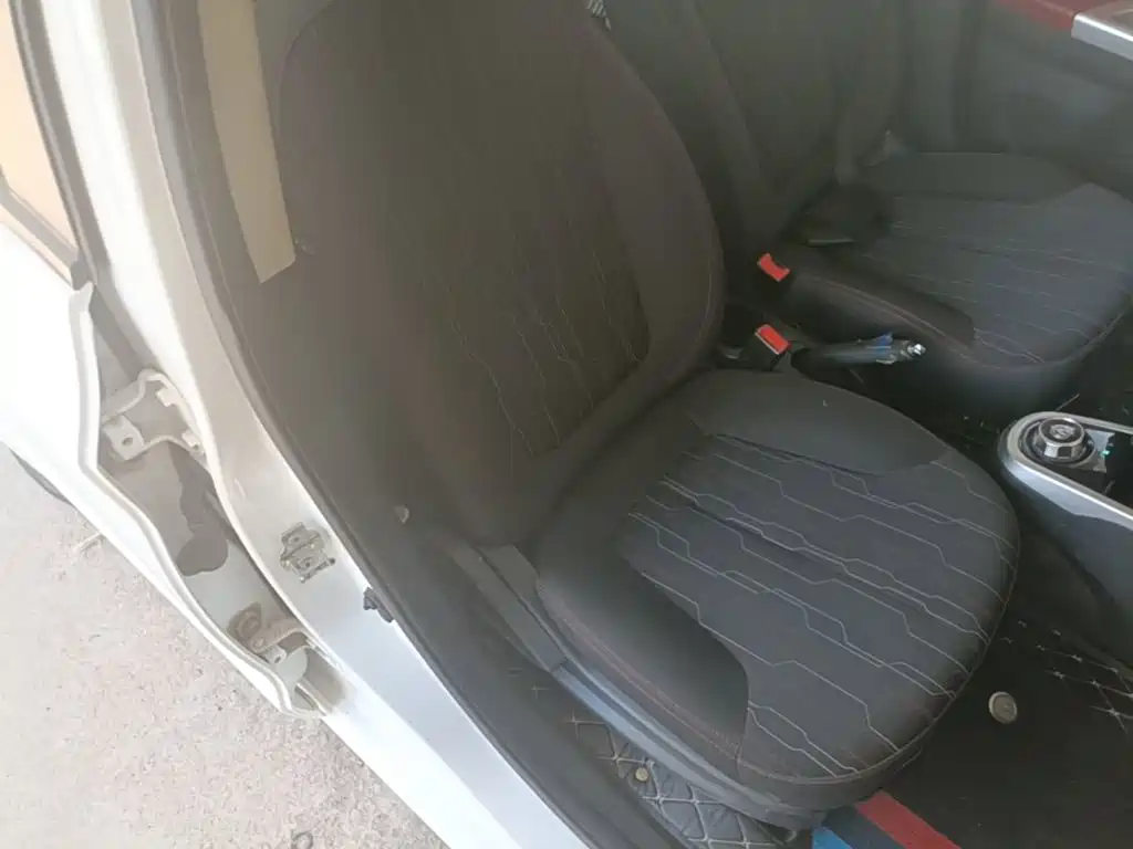 Changan EV — миниатюра 25