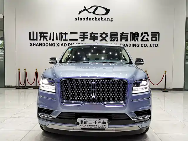 LINCOLN NAVIGATOR 2019