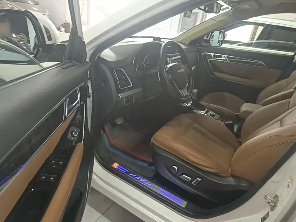Haval H6 Coupe — миниатюра 16