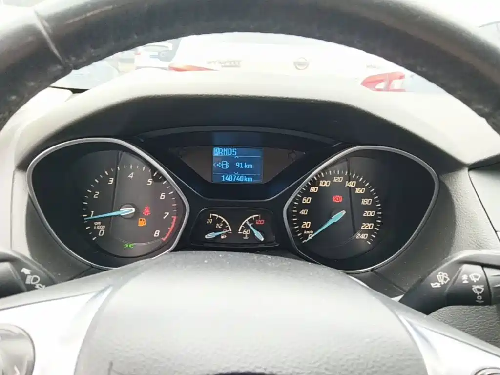 Ford Focus — миниатюра 16