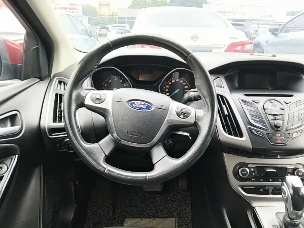 Ford Focus — миниатюра 15