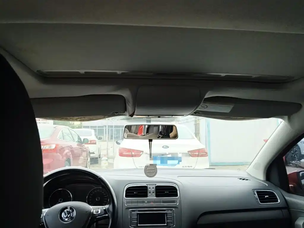 Volkswagen Polo — миниатюра 23