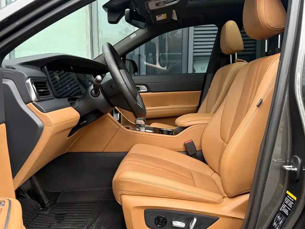 Li Auto Li ONE — миниатюра 12