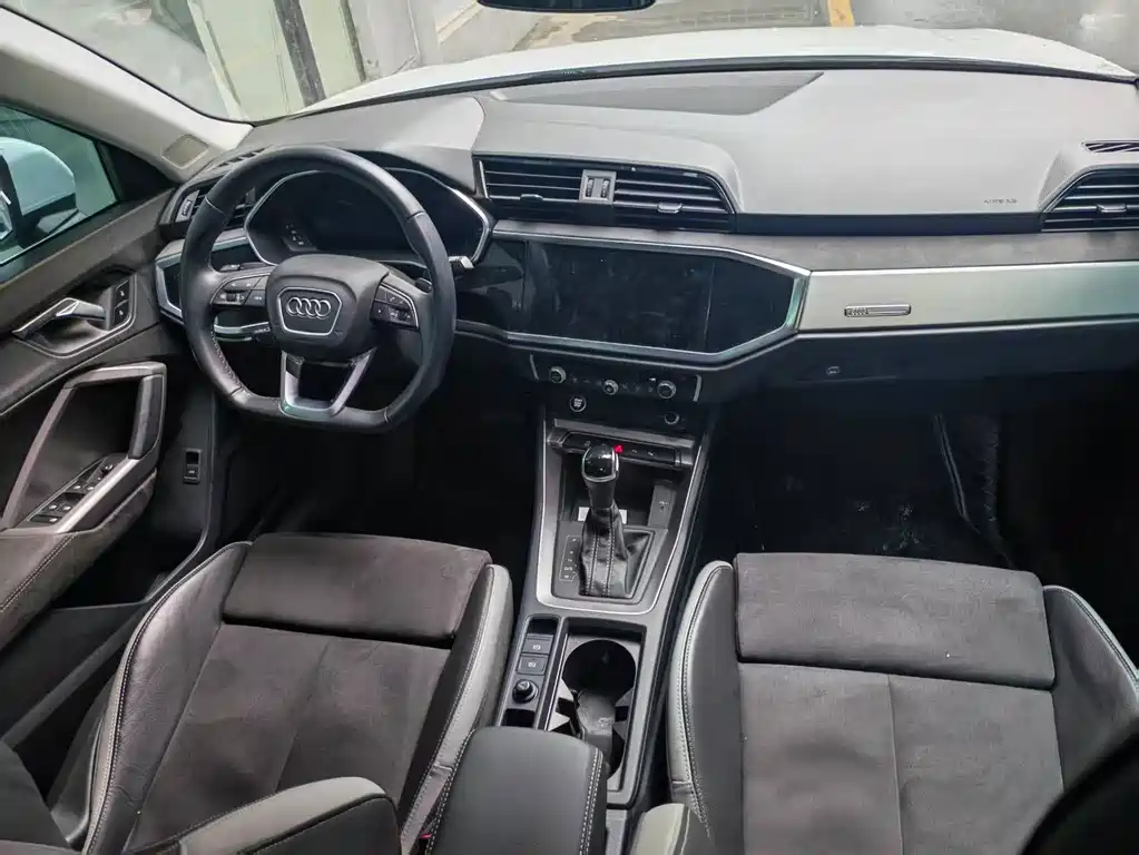 Audi Q3 — миниатюра 8