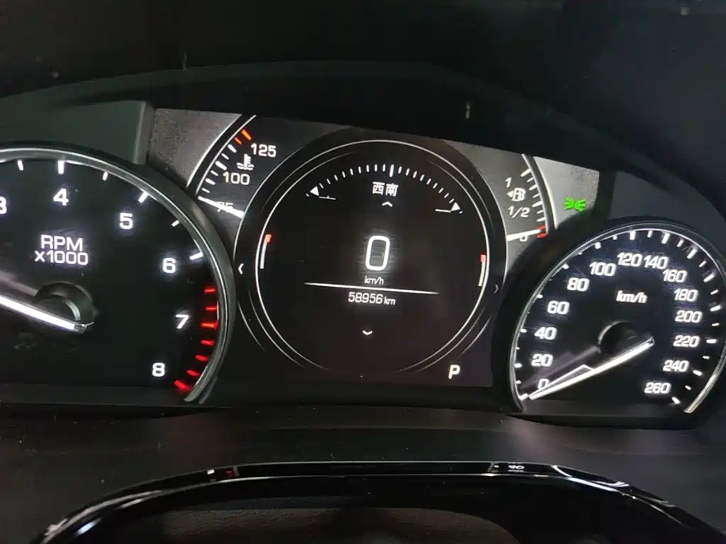 Cadillac XT5 — миниатюра 12