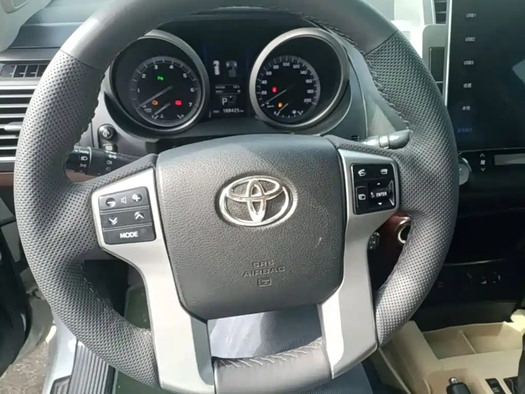 Toyota Prado — миниатюра 11