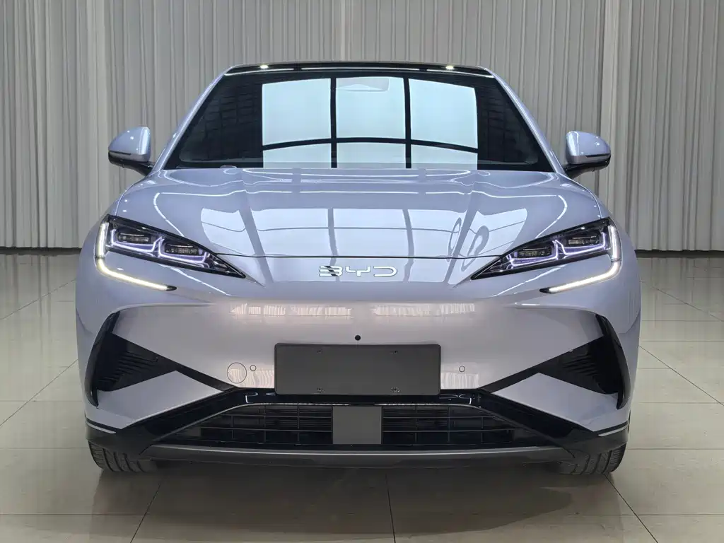 BYD Sealion 07 EV — миниатюра 2