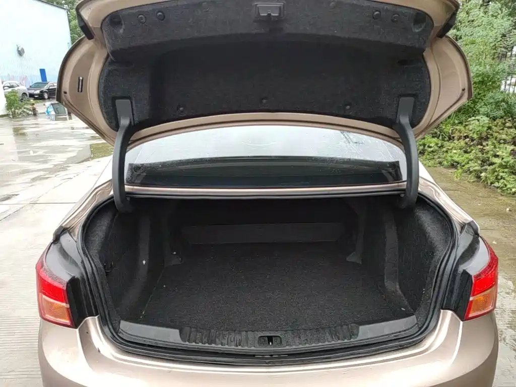 Buick Verano — миниатюра 19