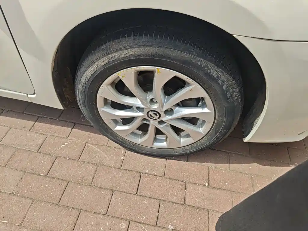 Nissan Sylphy — миниатюра 8