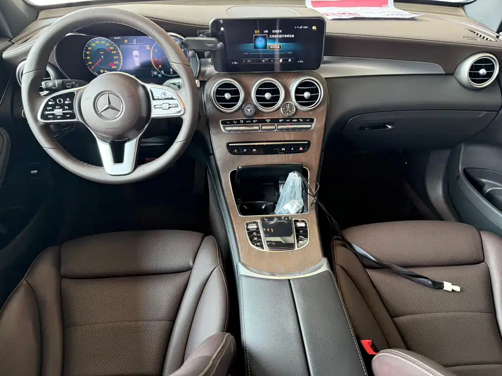 Mercedes-Benz GLC — миниатюра 9