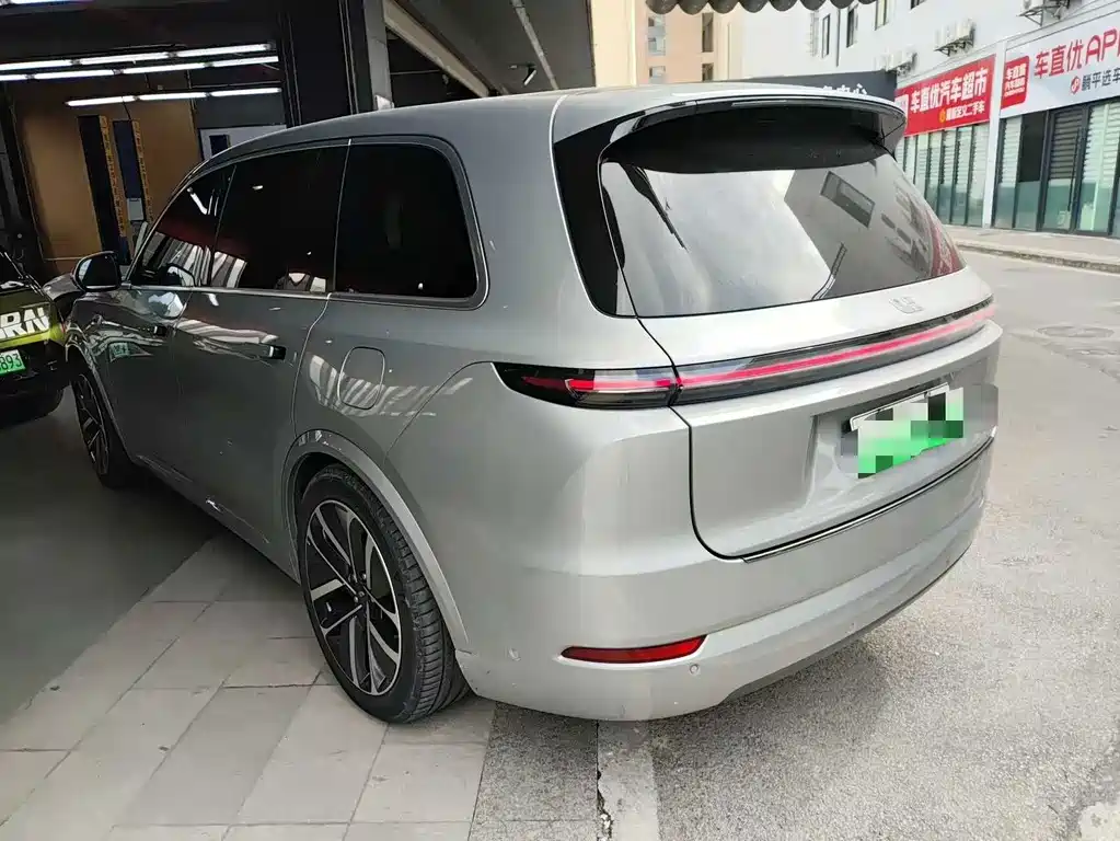 Li Auto Li L9 — миниатюра 2