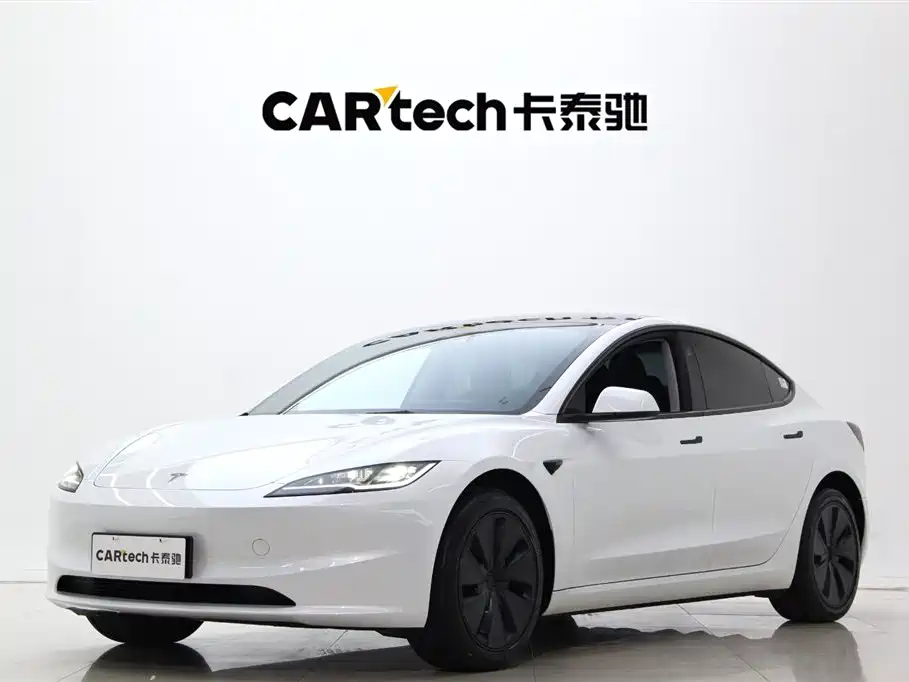 Tesla Model 3 2025