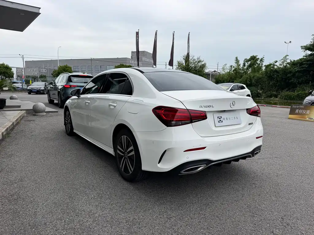 Mercedes-Benz A-Class A 2019 A 180 L Sport