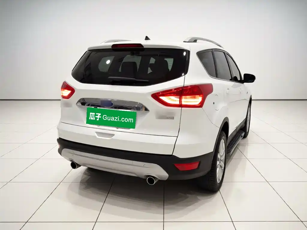 Ford Kuga — миниатюра 6
