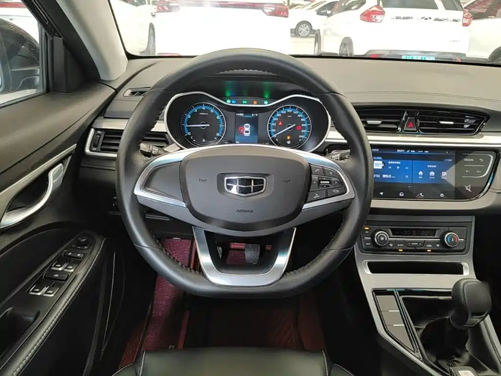 Geely Emgrand — миниатюра 11