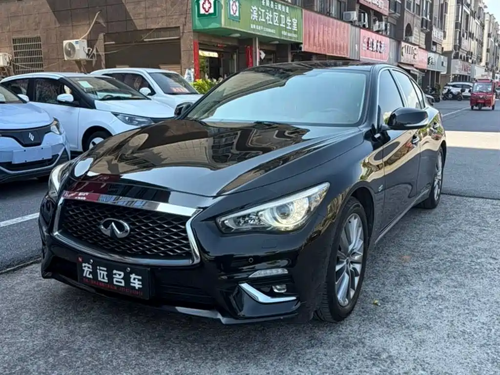 Infiniti Q50L 2018