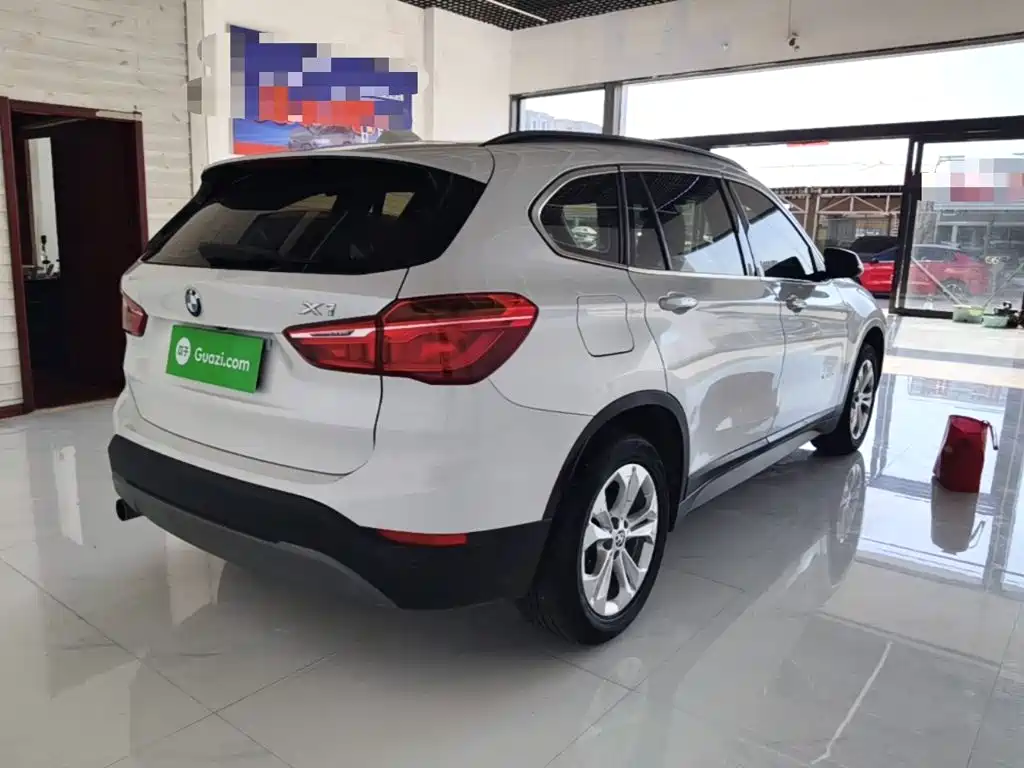 BMW X1 — миниатюра 7