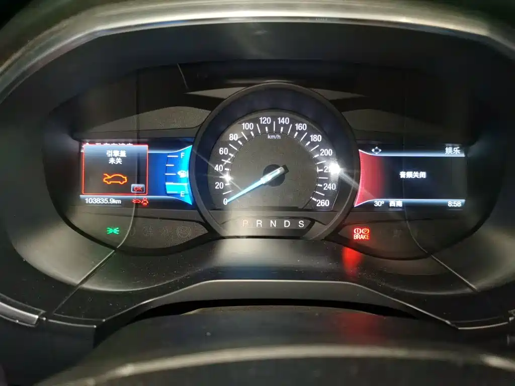 Ford Edge — миниатюра 7