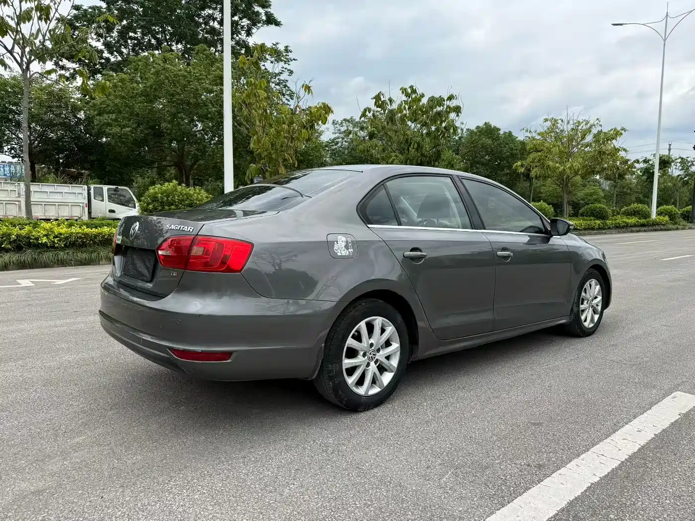 Volkswagen Sagitar